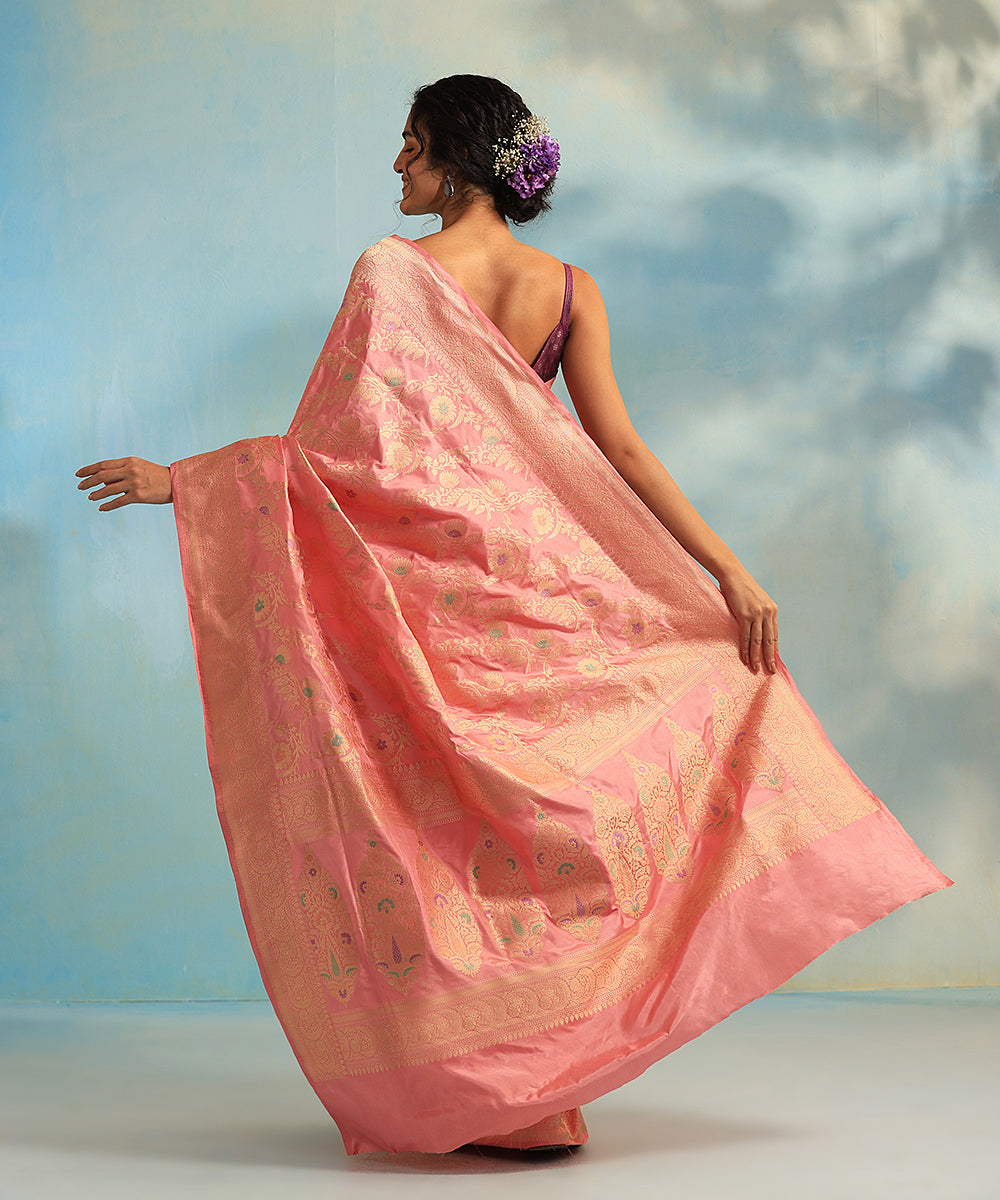 Handloom_Light_Pink_Pure_Katan_Silk_Banarasi_Saree_With_All_Over_Jangla_And_Meenakari_Work_WeaverStory_03
