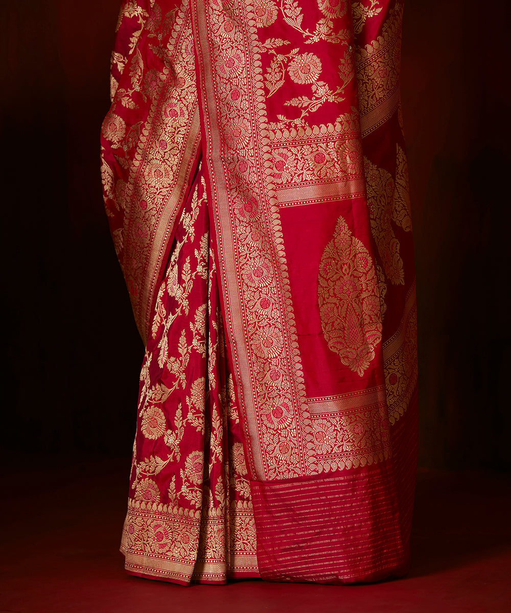 Handloom_Red_Pure_Katan_Silk_Banarasi_Saree_With_Meenakari_WeaverStory_04