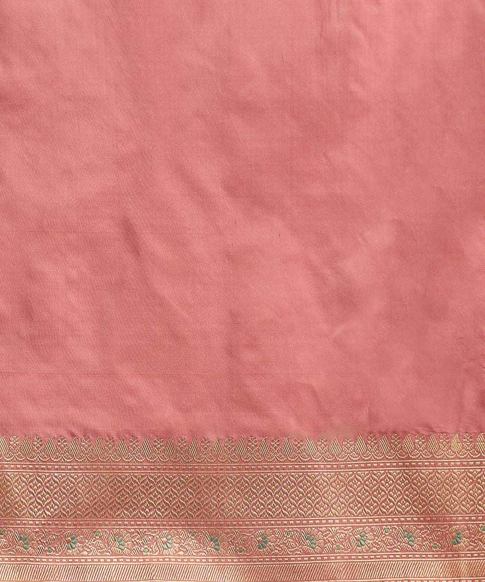 Handloom_Blush_Pink_Pure_Katan_Silk_Banarasi_Saree_With_Jangla_And_Meenakari_Work_WeaverStory_05