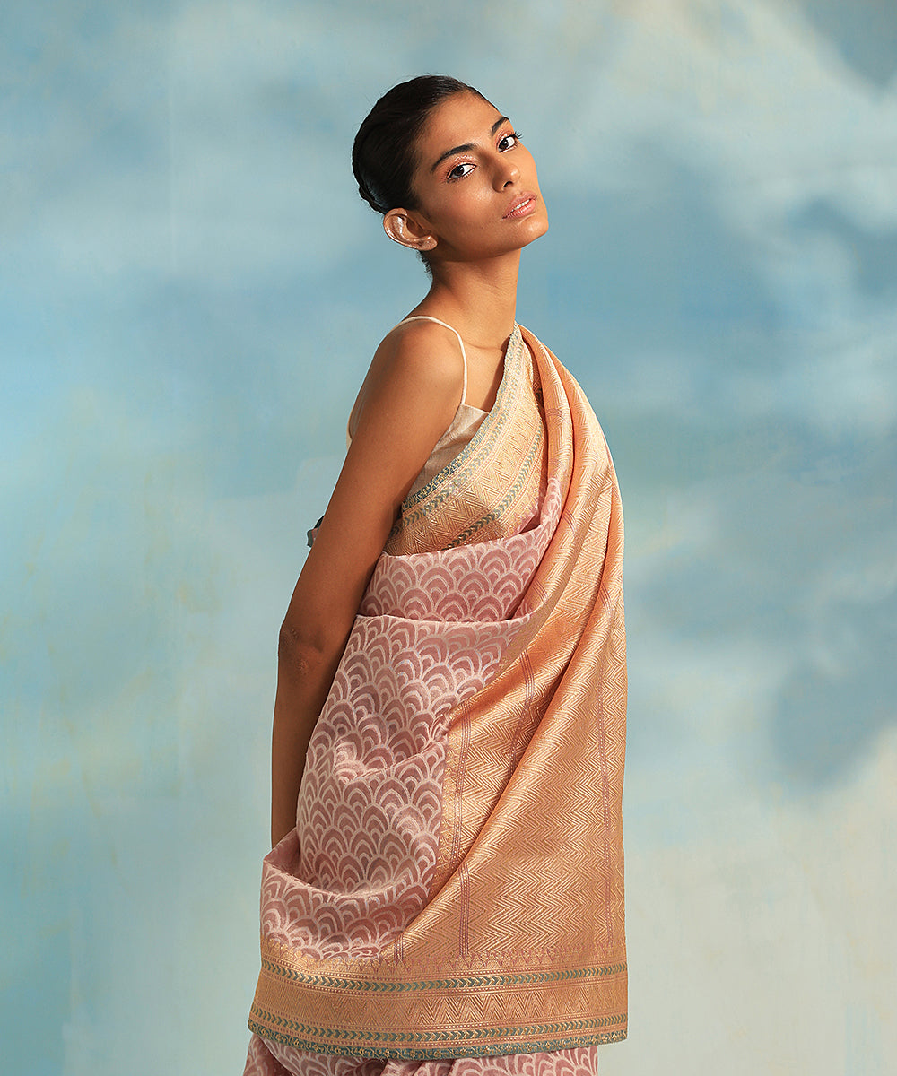 Handloom_Mauve_Pure_Kora_Tissue_Tanchoi_Banarasi_Saree_With_Kadhwa_Border_WeaverStory_01