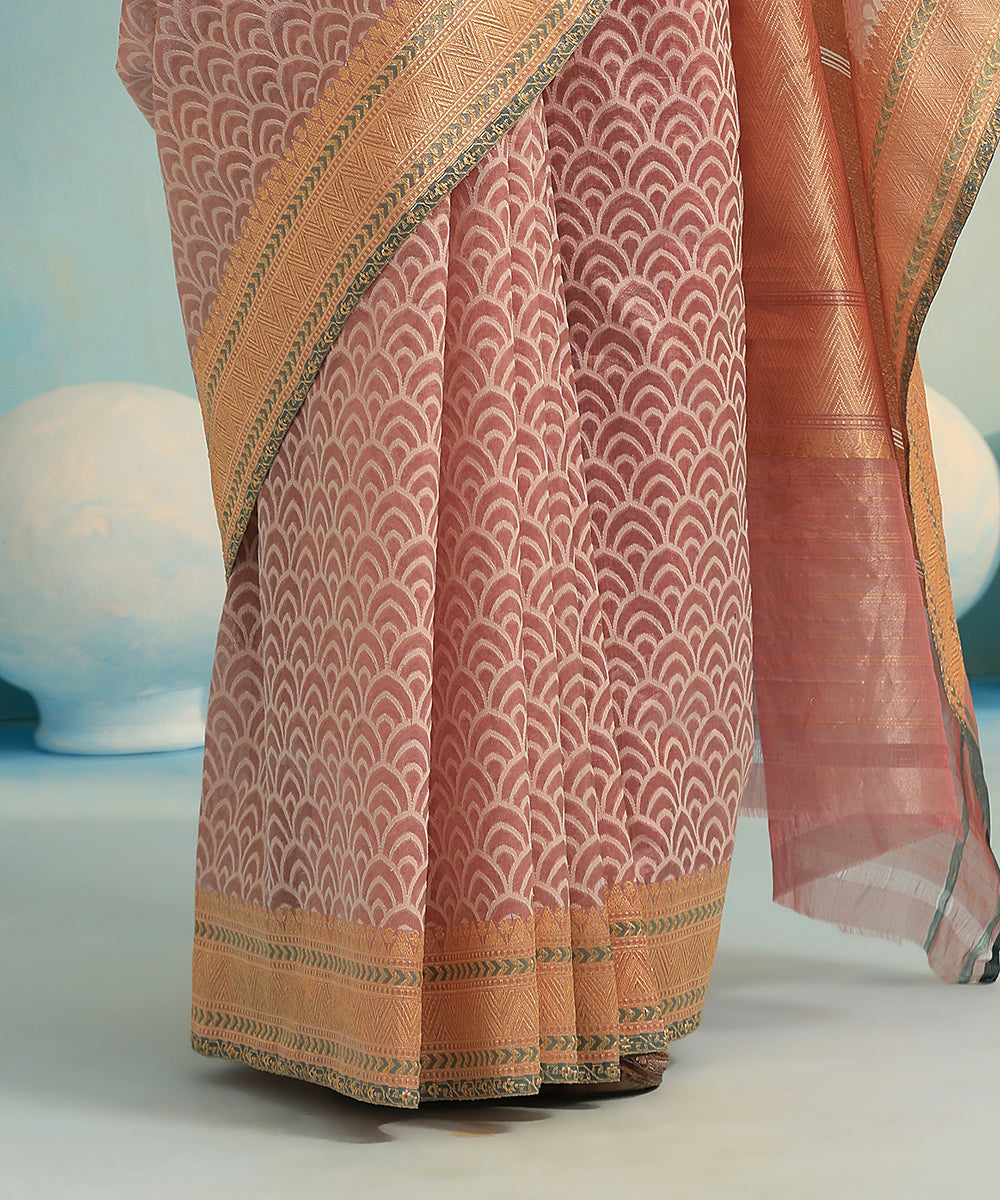 Handloom_Mauve_Pure_Kora_Tissue_Tanchoi_Banarasi_Saree_With_Kadhwa_Border_WeaverStory_04