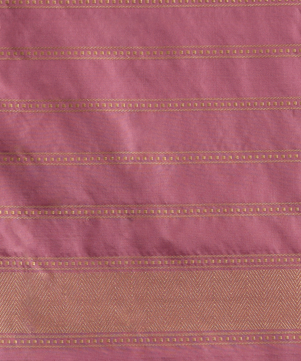 Handloom_Mauve_Pure_Katan_Silk_Banarasi_Saree_With_Gold_And_Silver_Zari_Stripes_WeaverStory_05
