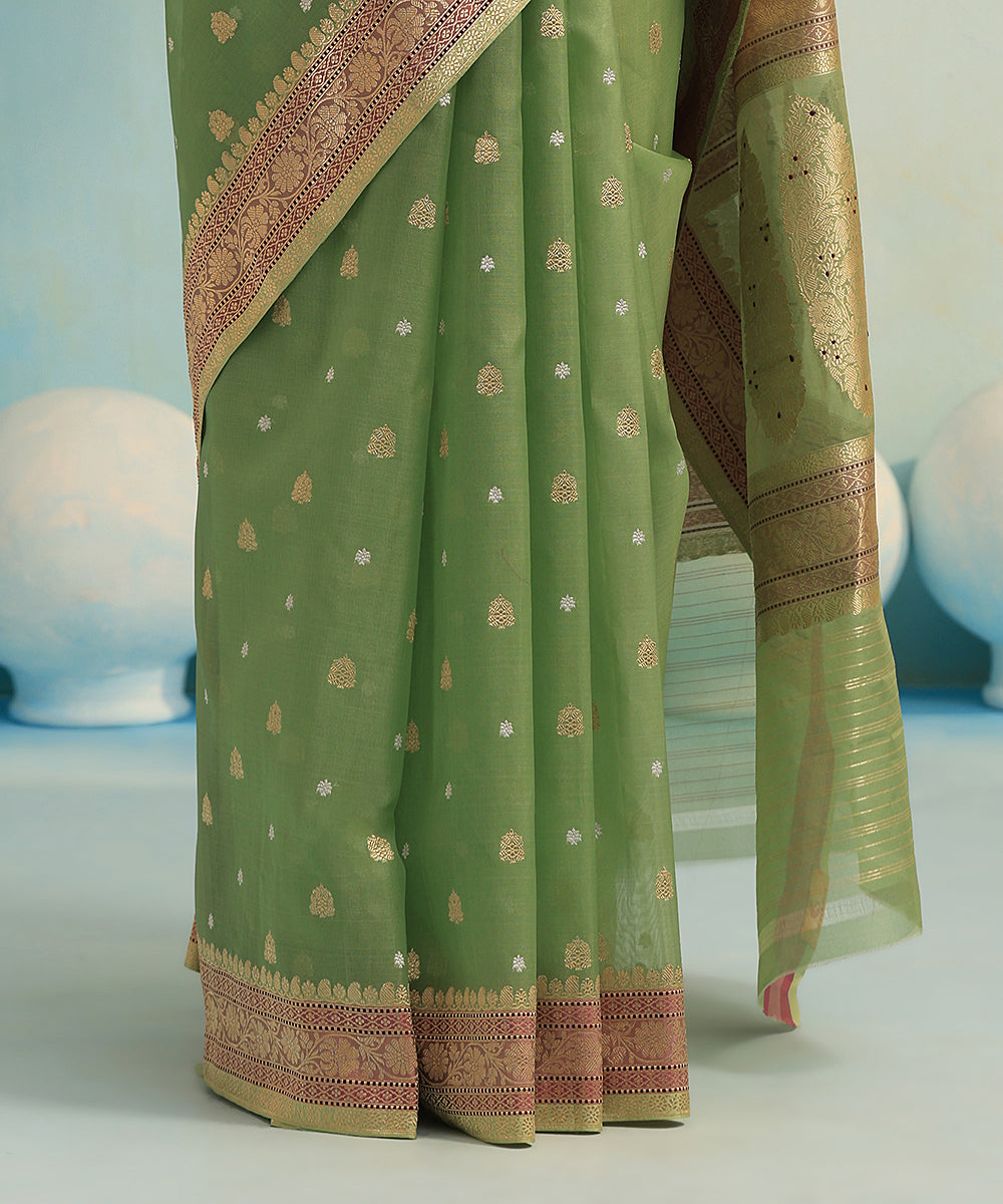 Cardamom_Green_Handloom_Pure_Kora_Silk_Banarasi_Saree_With_Kadhwa_Border_WeaverStory_04