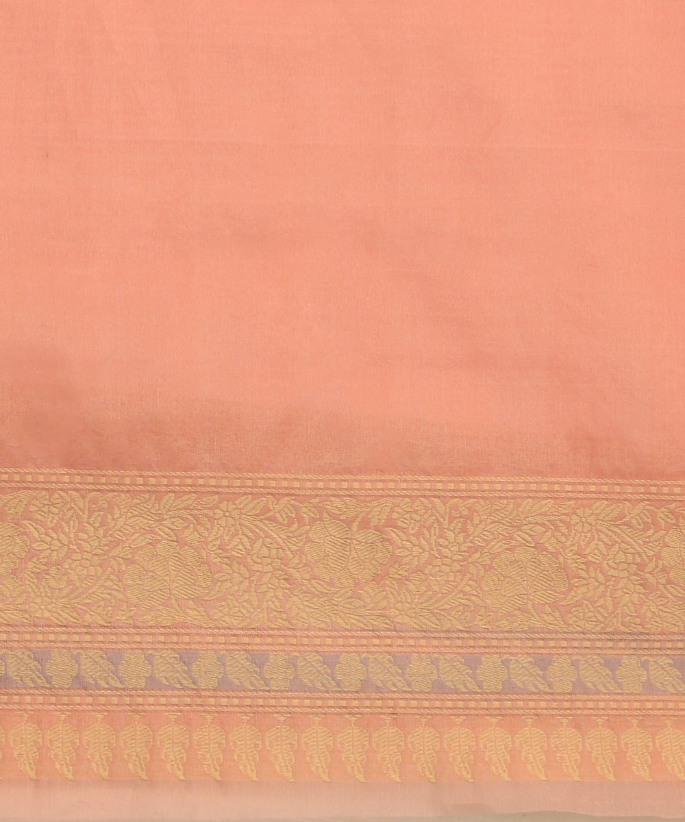Handloom_Light_Pink_Pure_Kora_Silk_Banarasi_Saree_With_Kadhwa_Resham_Border_WeaverStory_05