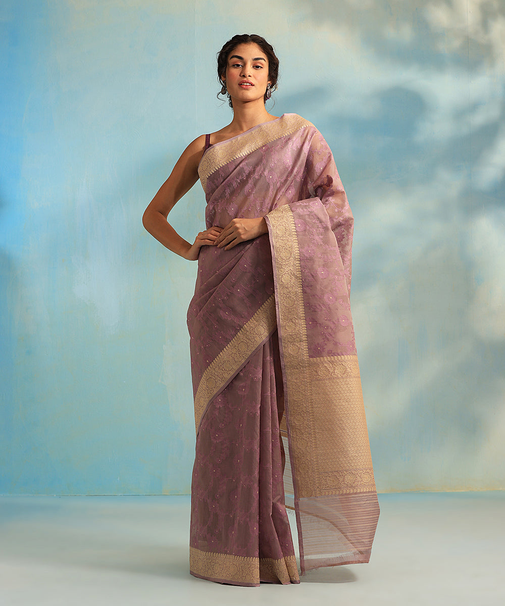 Handloom_Lavender_Pure_Kora_Silk_Banarasi_Saree_With_Kadhwa_Jangla_And_Resham_Border_WeaverStory_02