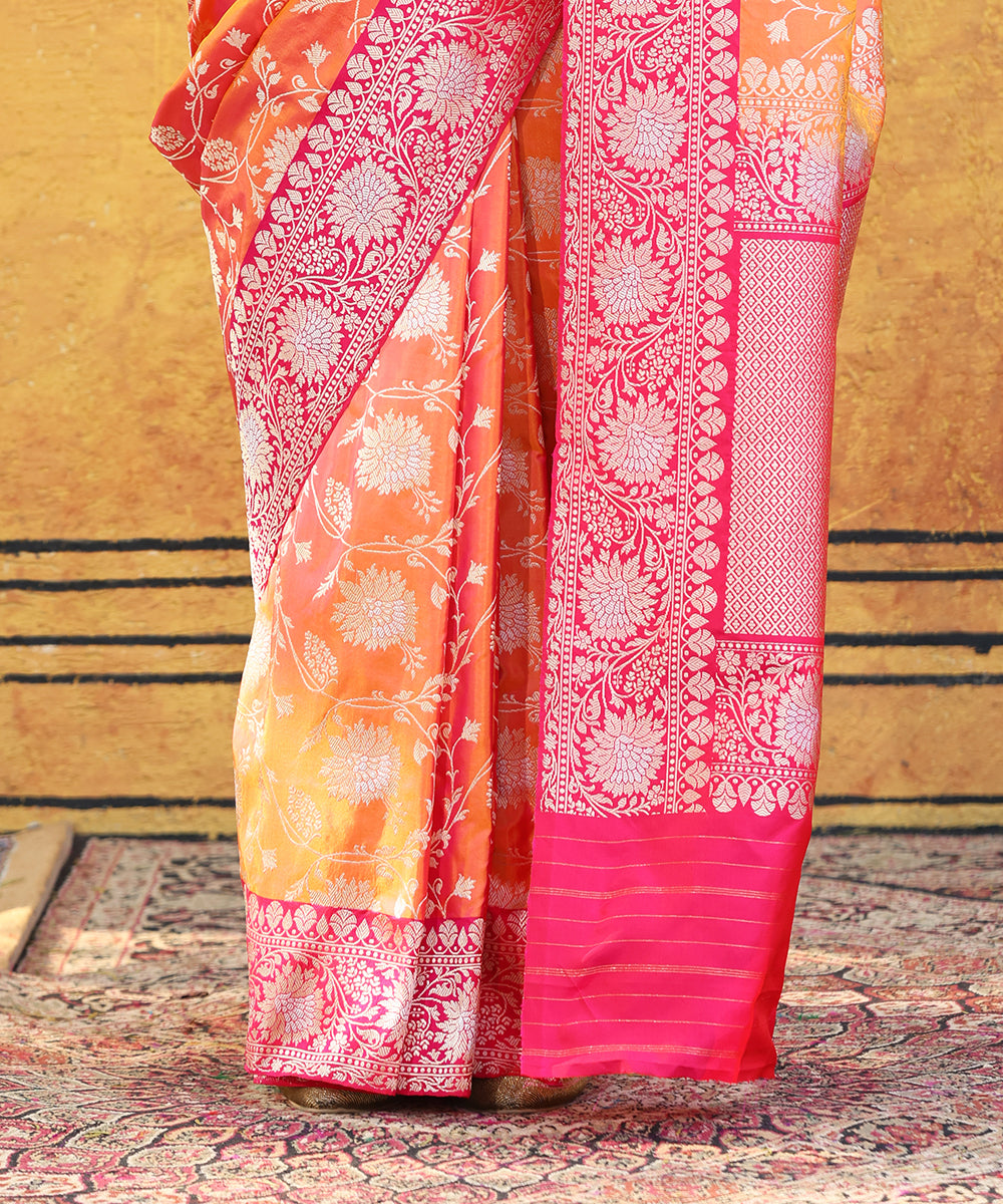 Orange_Dual_Tone_Handloom_Pure_Katan_Silk_Banarasi_Saree_With_Pink_Border_WeaverStory_04
