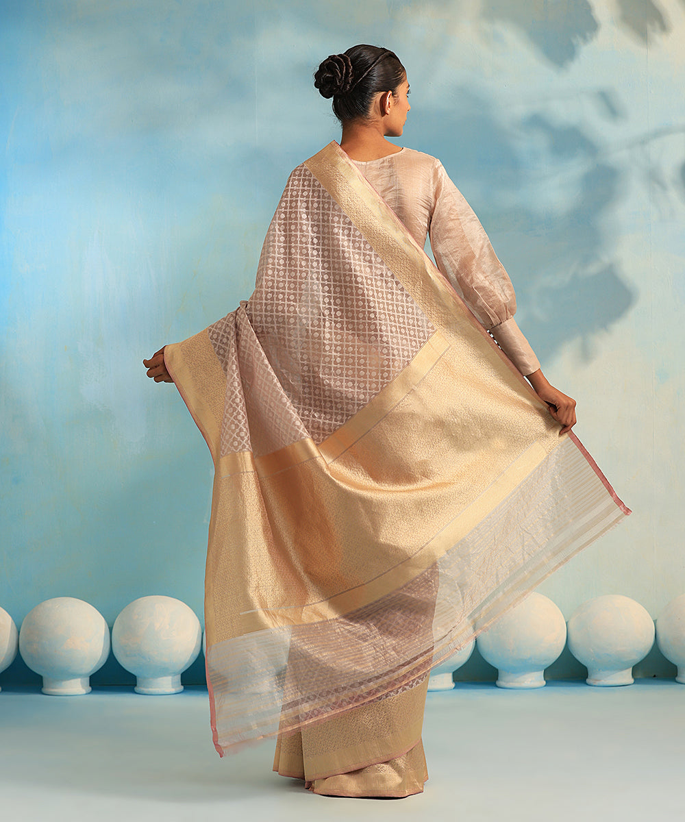 Handloom_Light_Mauve_Pure_Kora_Tissue_Cutwork_Banarasi_Saree_With_Border_WeaverStory_03