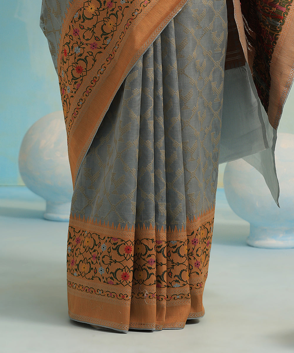 Pigeon_Blue_Handloom_Pure_Kora_Silk_Banarasi_Saree_With_Multicolor_Resham_Border_WeaverStory_04