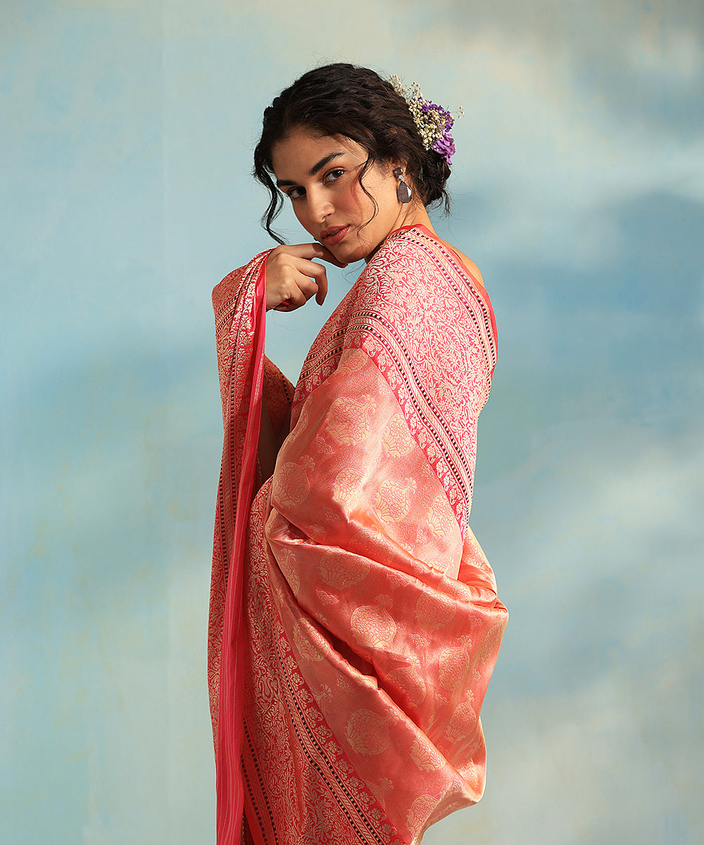 Handloom_Pink_Dual_Tone_Pure_Tissue_Silk_Banarasi_Saree_With_Dampaj_Weave_WeaverStory_01