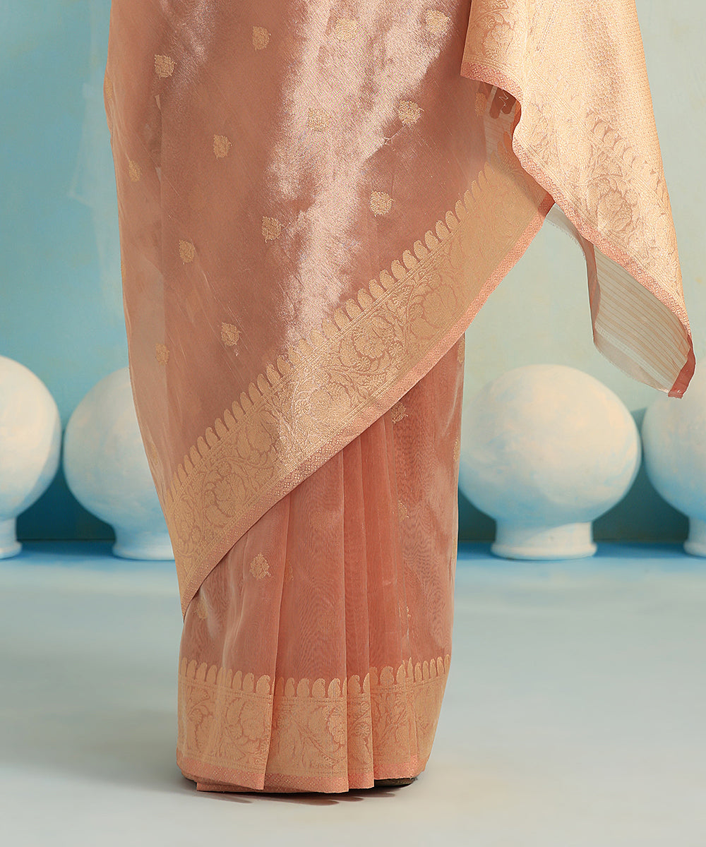 Light_Peach_And_Gold_Pure_Kora_Tissue_Banarasi_Saree_With_Kadhwa_Booti_WeaverStory_04
