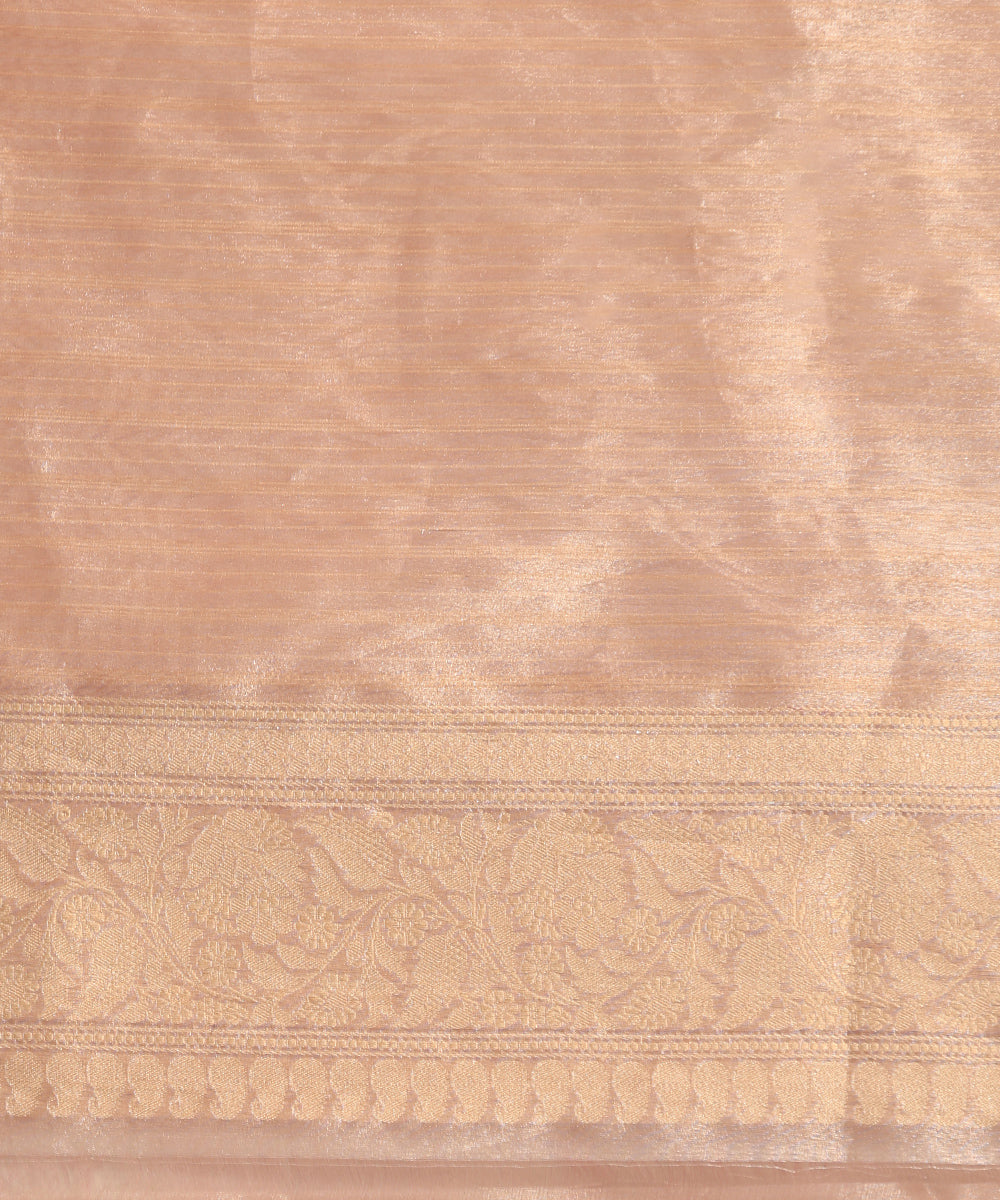 Handloom_Light_Pink_And_Gold_Pure_Kora_Tissue_Banarasi_Saree_With_Kadhwa_Booti_WeaverStory_05