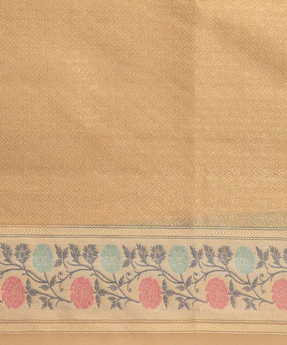 Beige_Handloom_Pure_Kora_Silk_Banarasi_Saree_With_Kadhwa_Booti_And_Meenakari_WeaverStory_05