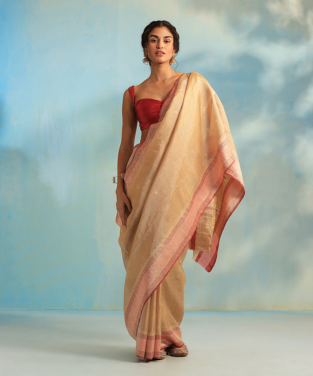 Handloom_Gold_Pure_Tissue_Silk_Banarasi_Saree_With_Tanchoi_Weave_WeaverStory_02