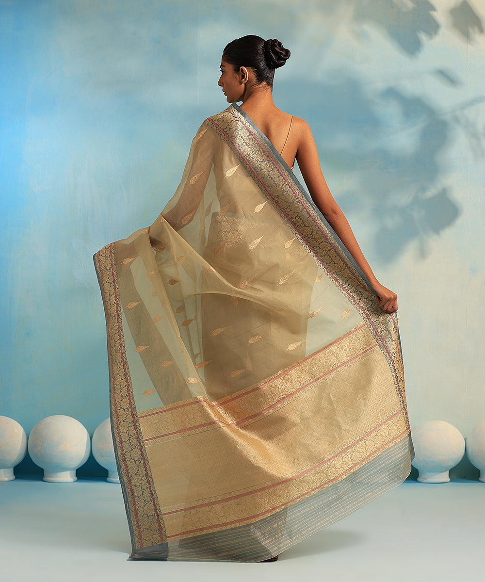 Pista_Green_Handloom_Pure_Kora_Silk_Banarasi_Saree_With_Kadhwa_Booti_WeaverStory_03