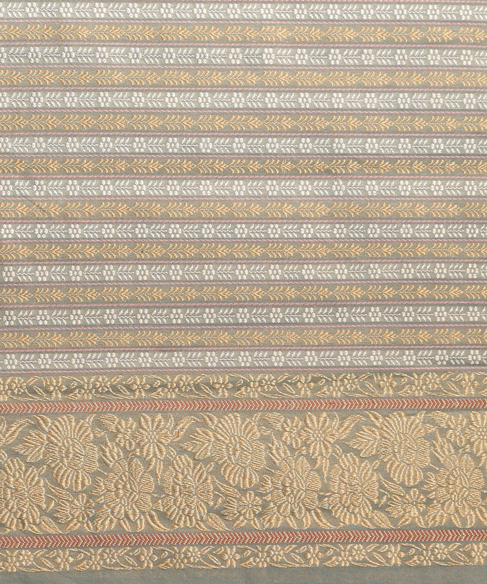 Pista_Green_Handloom_Pure_Kora_Silk_Banarasi_Saree_With_Kadhwa_Booti_WeaverStory_05