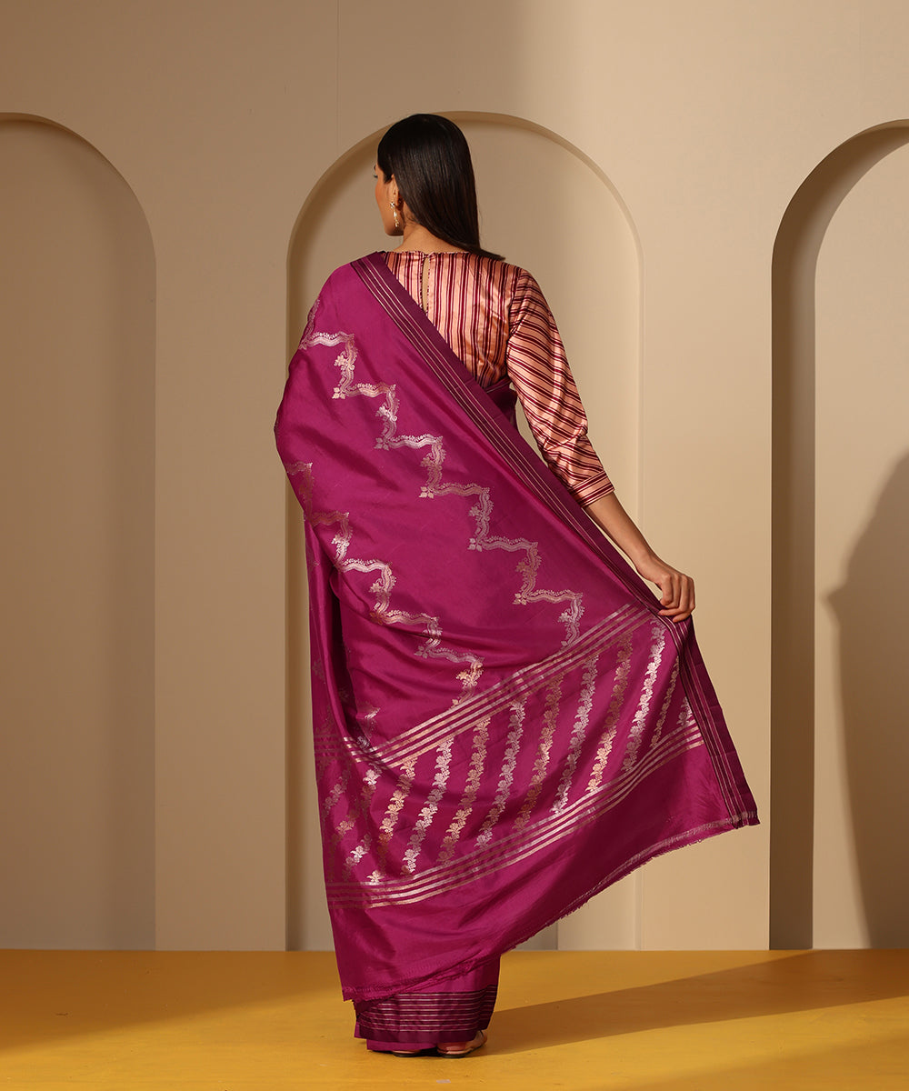 Handloom_Plum_Pure_Katan_Silk_Banarasi_Saree_With_Kadhwa_Chevron_Border_WeaverStory_03