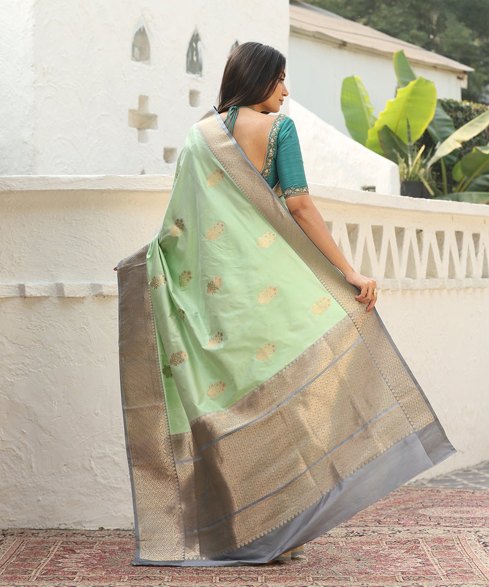 Pistachio_Green_Handloom_Pure_Katan_Silk_Banarasi_Saree_With_Grey_Satin_Border_WeaverStory_03