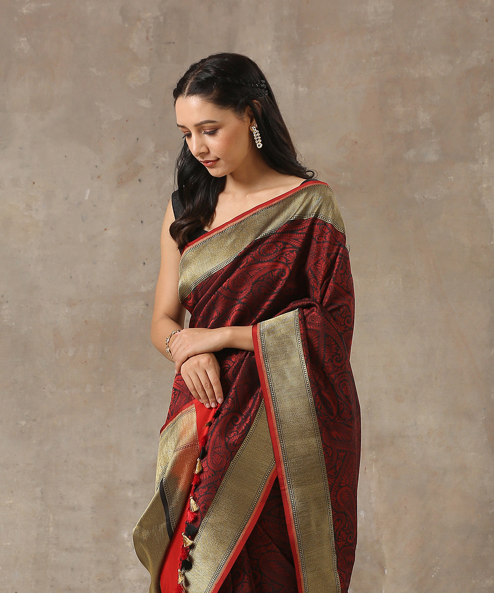 Black_and_Red_Handloom_Katan_Georgette_Jamawar_Banarasi_Saree_WeaverStory_01