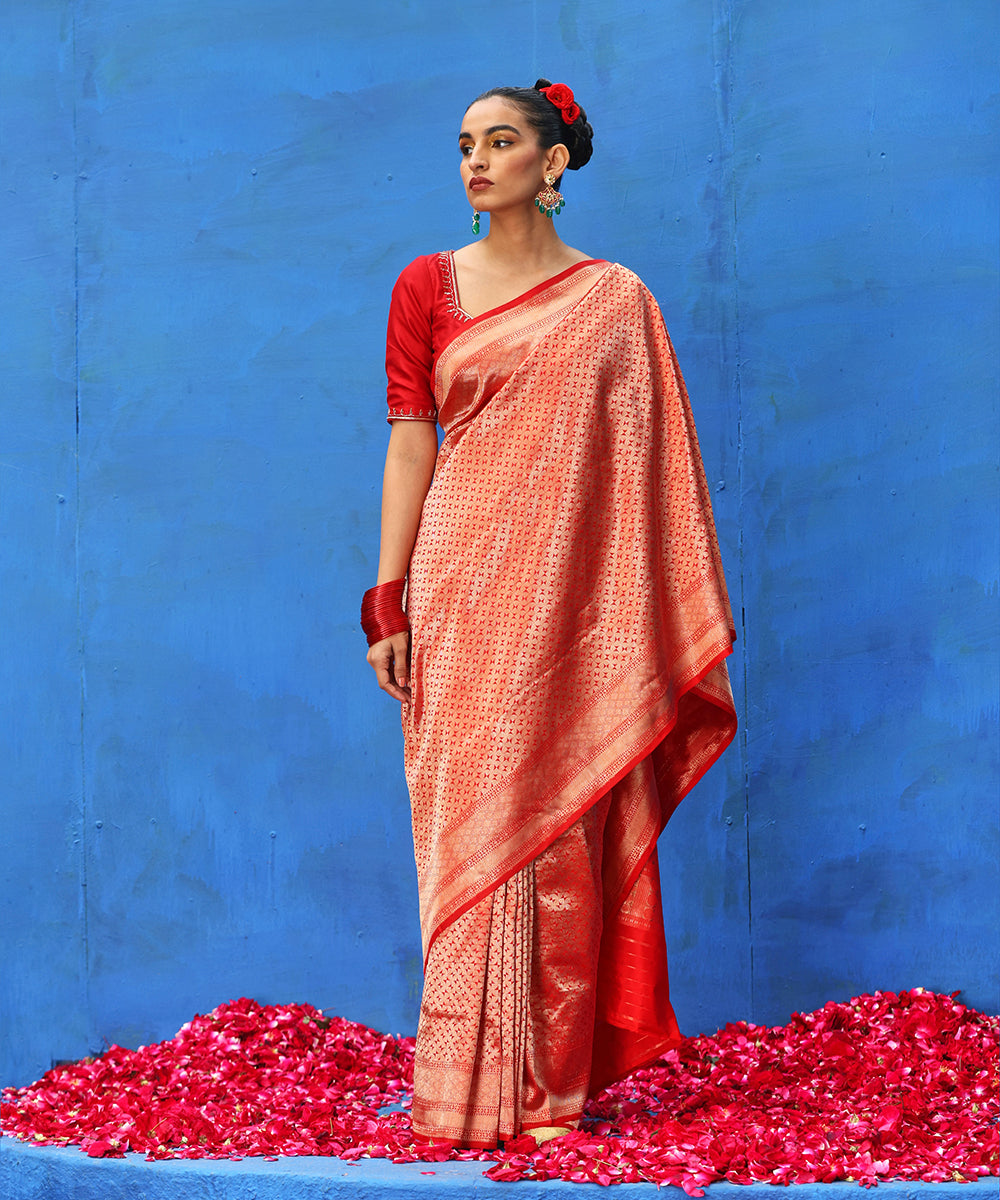 Handloom_Red_Pure_Katan_Silk_Brocade_Banarasi_Saree_With_Antique_Gold_Zari_WeaverStory_02