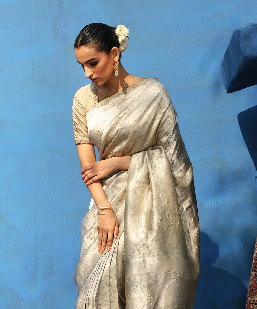 Cardamom_Green_Handloom_Pure_Katan_Silk_Kimkhab_Banarasi_Saree_With_Silver_Zari_WeaverStory_01