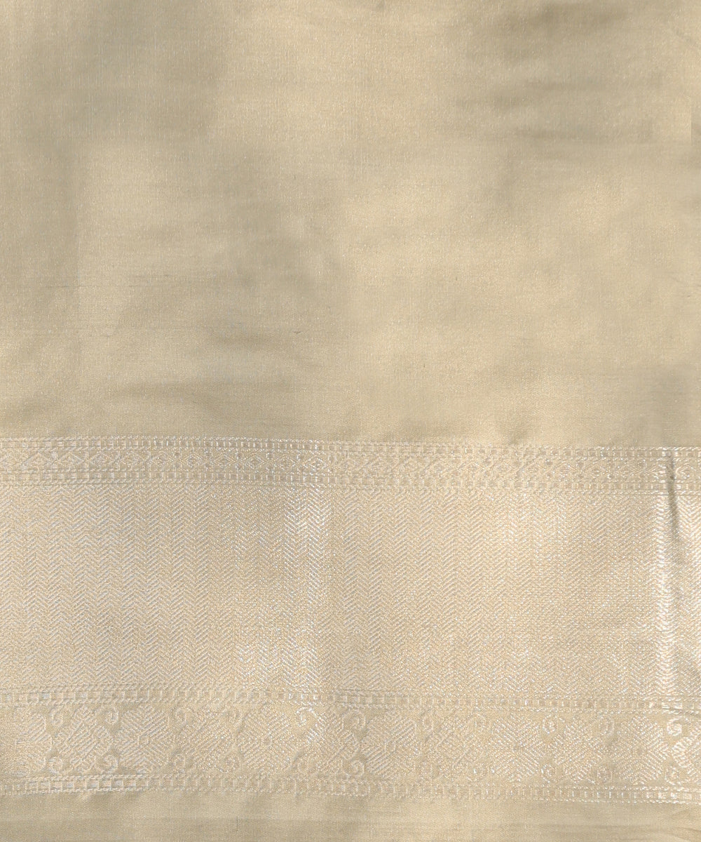 Cardamom_Green_Handloom_Pure_Katan_Silk_Kimkhab_Banarasi_Saree_With_Silver_Zari_WeaverStory_05