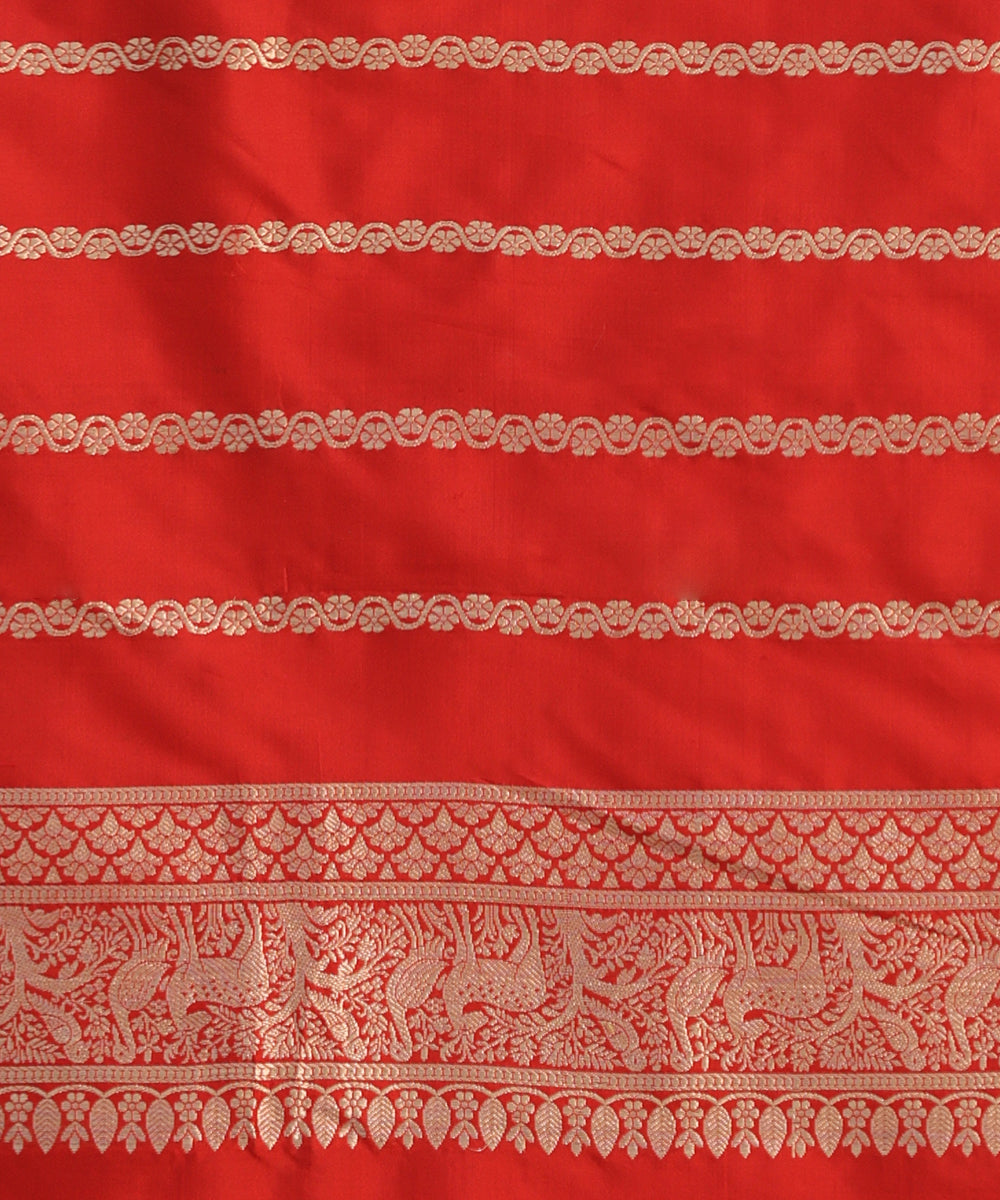 Pink_Handloom_Pure_Katan_Silk_Banarasi_Saree_With_Red_Shikargah_Border_WeaverStory_05