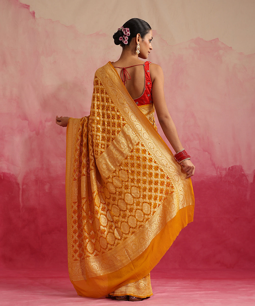 Mustard_Handloom_Pure_Georgette_Banarasi_Bandhej_Saree_With_Cutwork_Jaal_WeaverStory_03