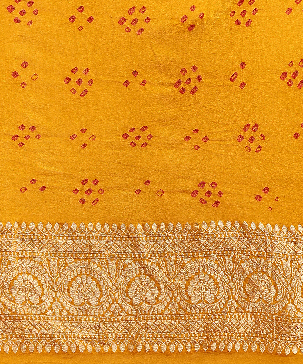 Mustard_Handloom_Pure_Georgette_Banarasi_Bandhej_Saree_With_Cutwork_Jaal_WeaverStory_05