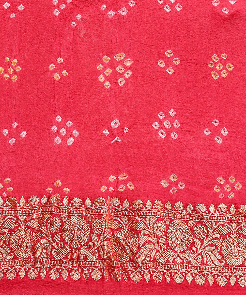 Handloom_Pink_And_Orange_Ombre_Dyed_Pure_Georgette_Banarasi_Bandhej_Saree_WeaverStory_05
