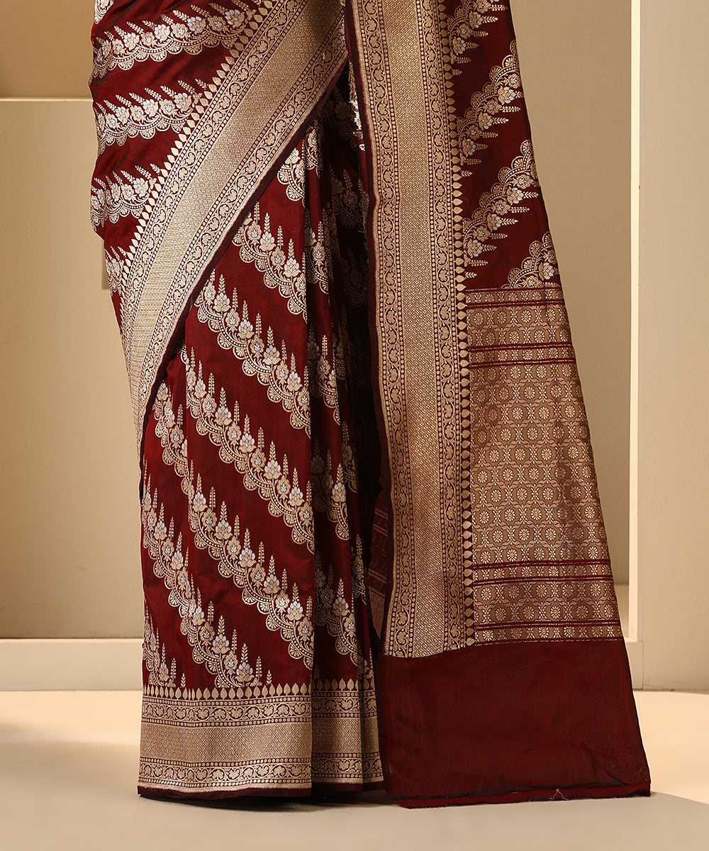 Maroon_Handloom_Pure_Katan_Silk_Banarasi_Saree_With_Aada_Jaal_WeaverStory_04