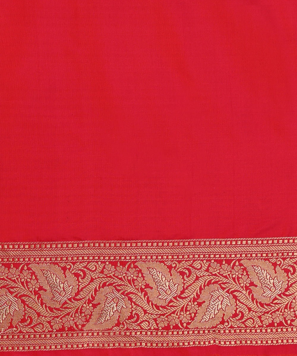 Hot_Pink_Handloom_Pure_Katan_Silk_Banarasi_Saree_With_Allover_Jaal_WeaverStory_05