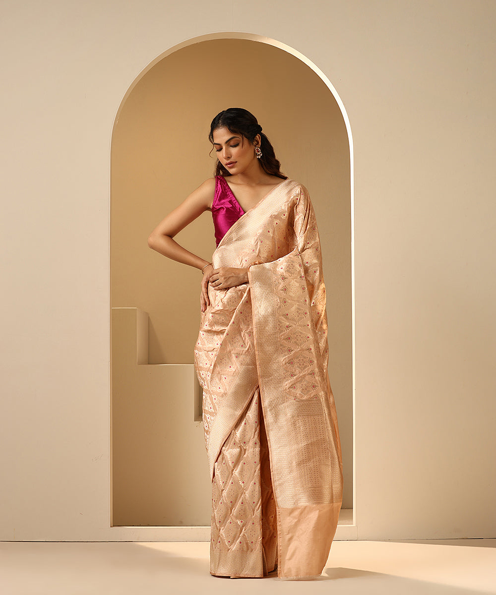 Handloom_Light_Peach_Pure_Katan_Silk_Banarasi_Saree_With_Pink_Meena_And_Anmol_Zari_WeaverStory_02