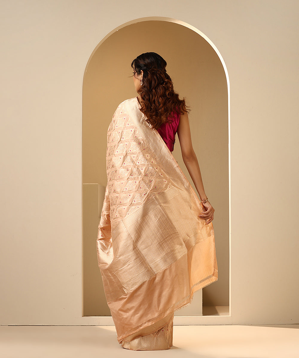Handloom_Light_Peach_Pure_Katan_Silk_Banarasi_Saree_With_Pink_Meena_And_Anmol_Zari_WeaverStory_03