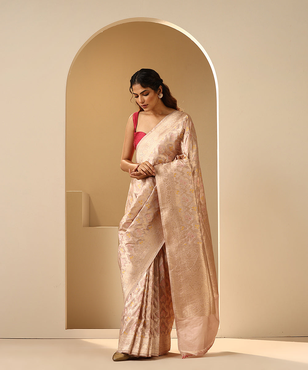Peach_Handloom_Pure_Katan_Silk_Banarasi_Saree_With_Anmol_Zari_WeaverStory_02