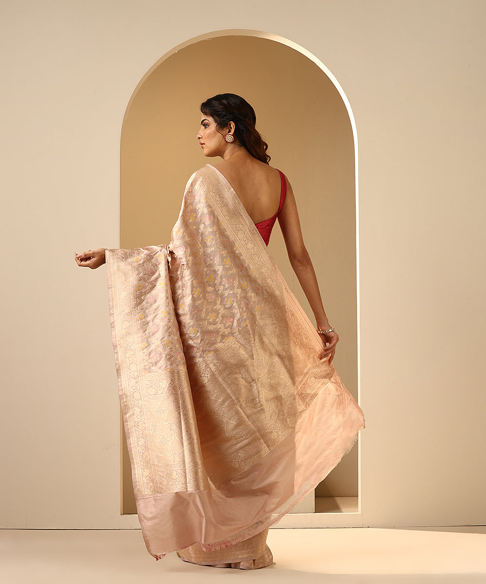Peach_Handloom_Pure_Katan_Silk_Banarasi_Saree_With_Anmol_Zari_WeaverStory_03