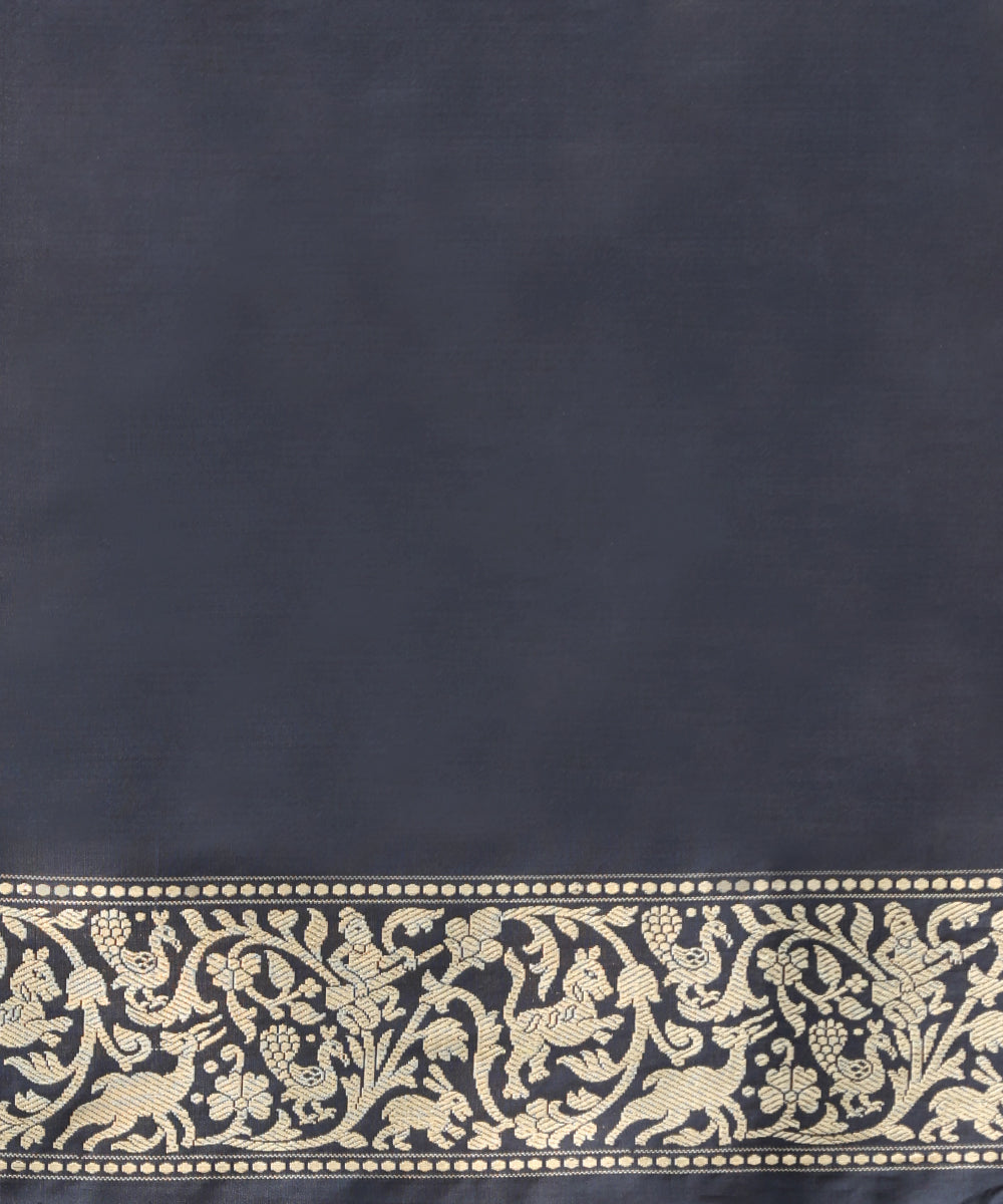 Handloom_Black_Pure_Katan_Silk_Banarasi_Shikargah_Saree_In_Kadhwa_Saree_WeaverStory_05