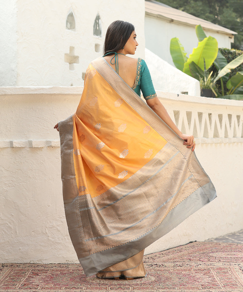 Handloom_Mustard_And_Grey_Pure_Katan_Silk_Banarasi_Saree_With_Kadhwa_Boota_WeaverStory_03