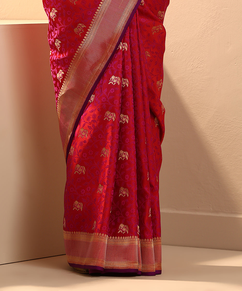 Handloom_Magenta_Pure_Satin_Silk_Tanchoi_Banarasi_Saree_With_Elephants_Booti_WeaverStory_04