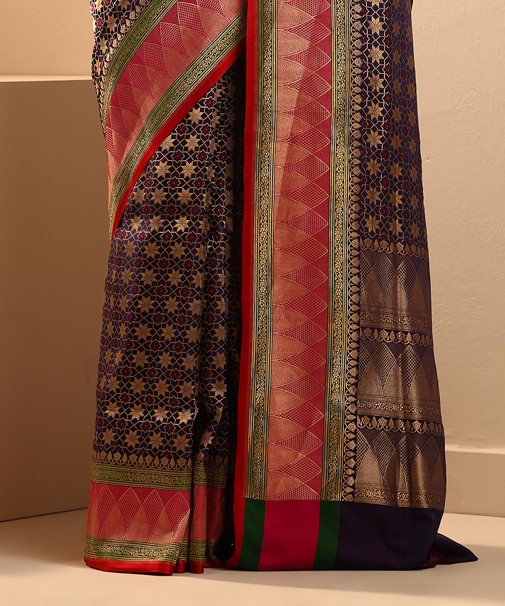 Purple_Handloom_Mashroo_Silk_Tanchoi_Banarasi_Saree_With_Contrast_Border_WeaverStory_04