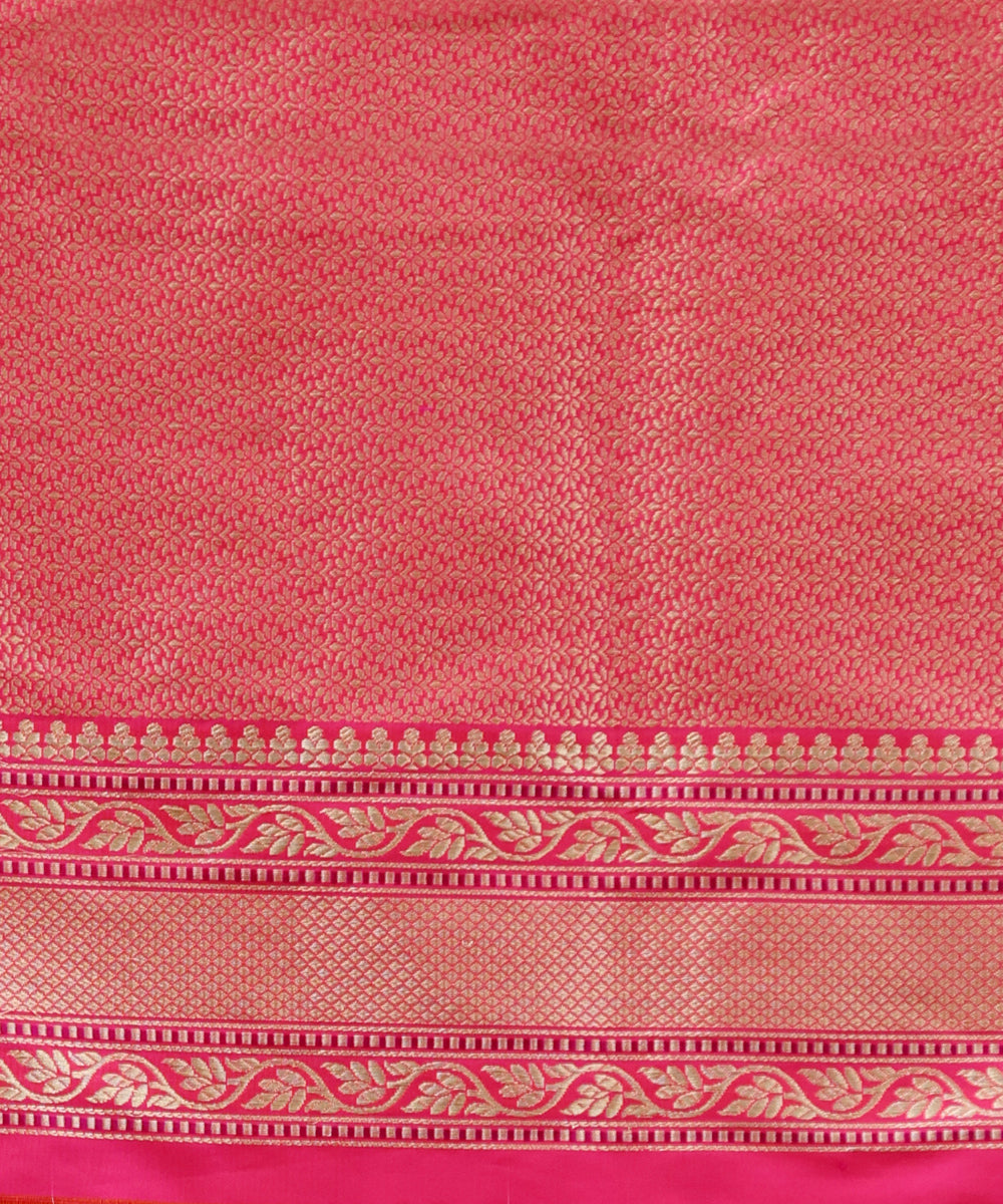 Red_Handloom_Pure_Katan_Silk_Zari_Wasket_Banarasi_Saree_With_Blue_Meenakari_WeaverStory_05