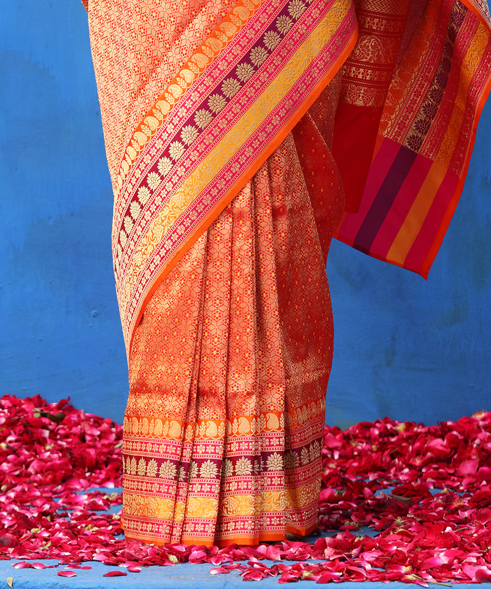 Handloom_Red_Pure_Katan_Silk_Zari_Wasket_Banarasi_Saree_With_Blue_Meenakari_WeaverStory_04