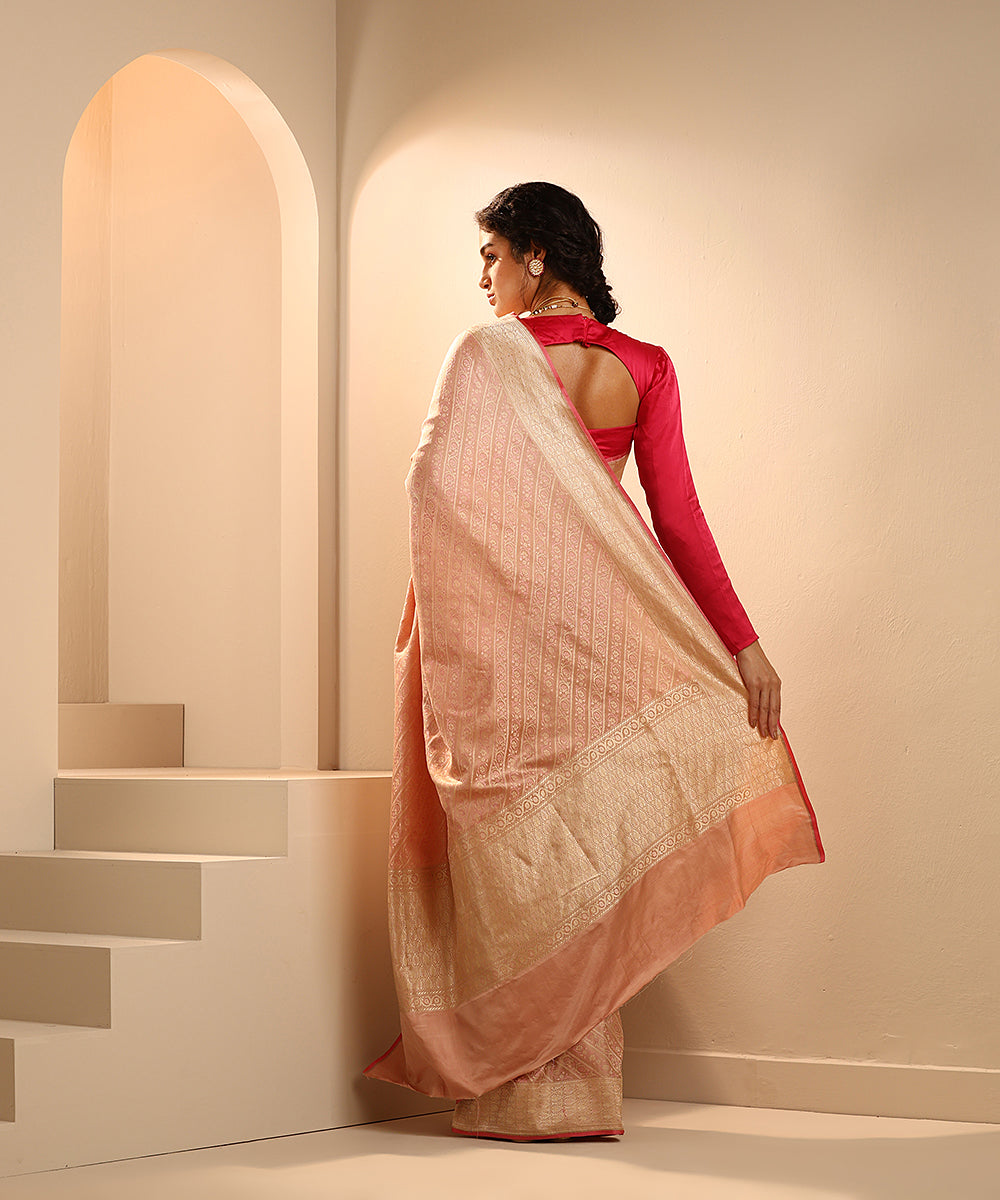 Dusty_Pink_Handloom_Pure_Mashroo_Silk_Tanchoi_Banarasi_Saree_With_Zari_Border_WeaverStory_03