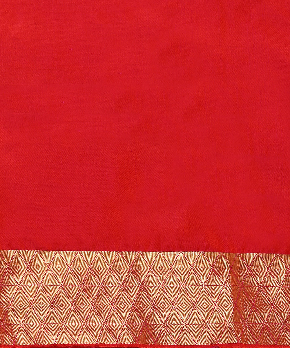 Handloom_Hot_Pink_Pure_Mashroo_Silk_Tanchoi_Banarasi_Saree_With_Zari_Border_WeaverStory_05