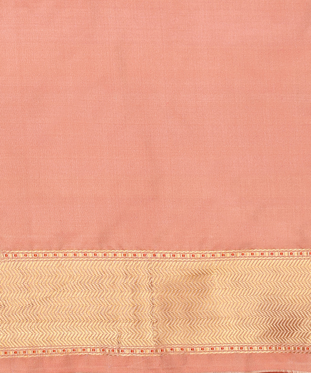 Handloom_Light_Pink_Pure_Mashroo_Silk_Tanchoi_Banarasi_Saree_With_Kadhwa_Border_WeaverStory_05