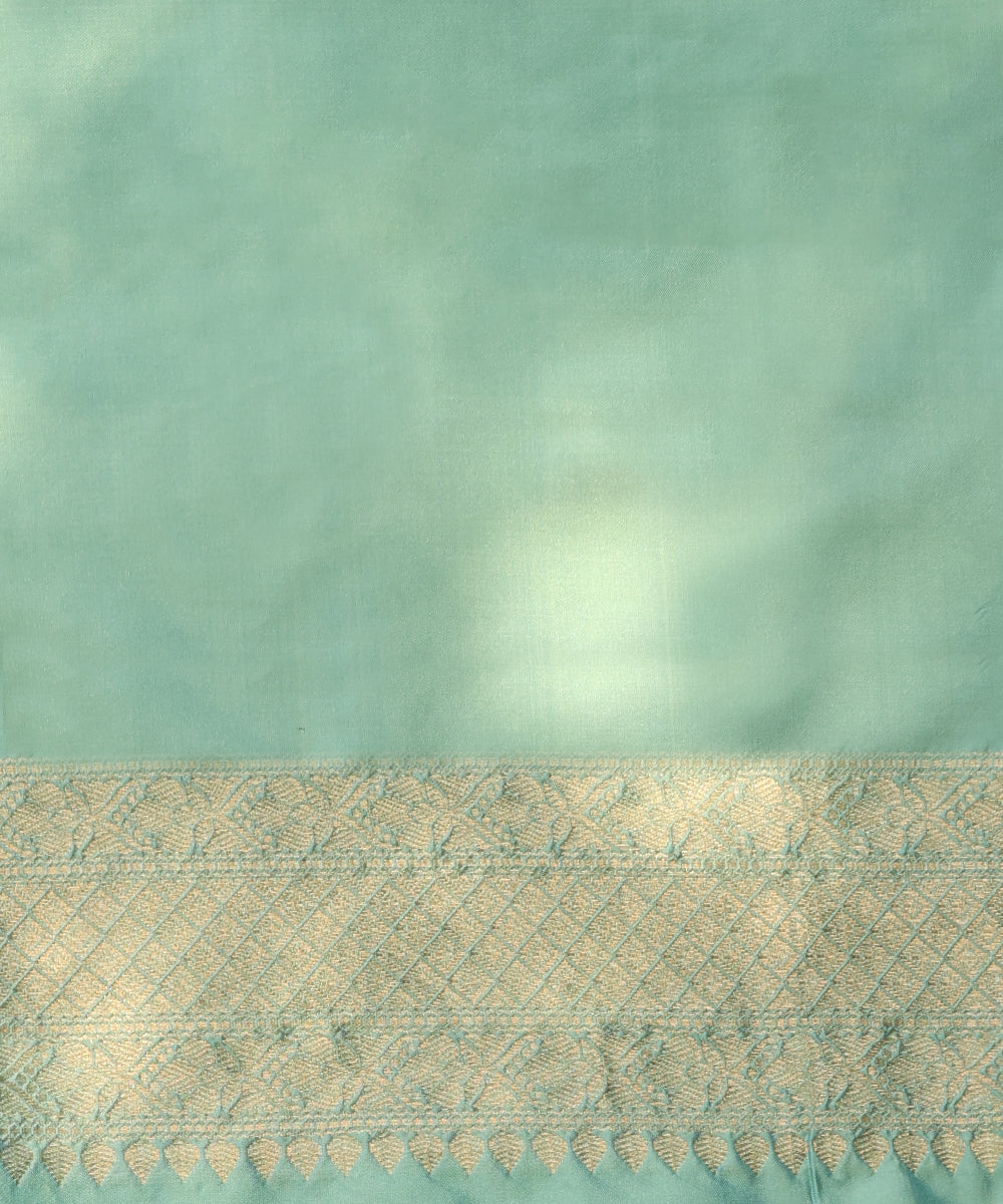 Handloom_Mint_Green_Pure_Katan_Silk_Kimkhab_Banarasi_Saree_With_Paisley_WeaverStory_05