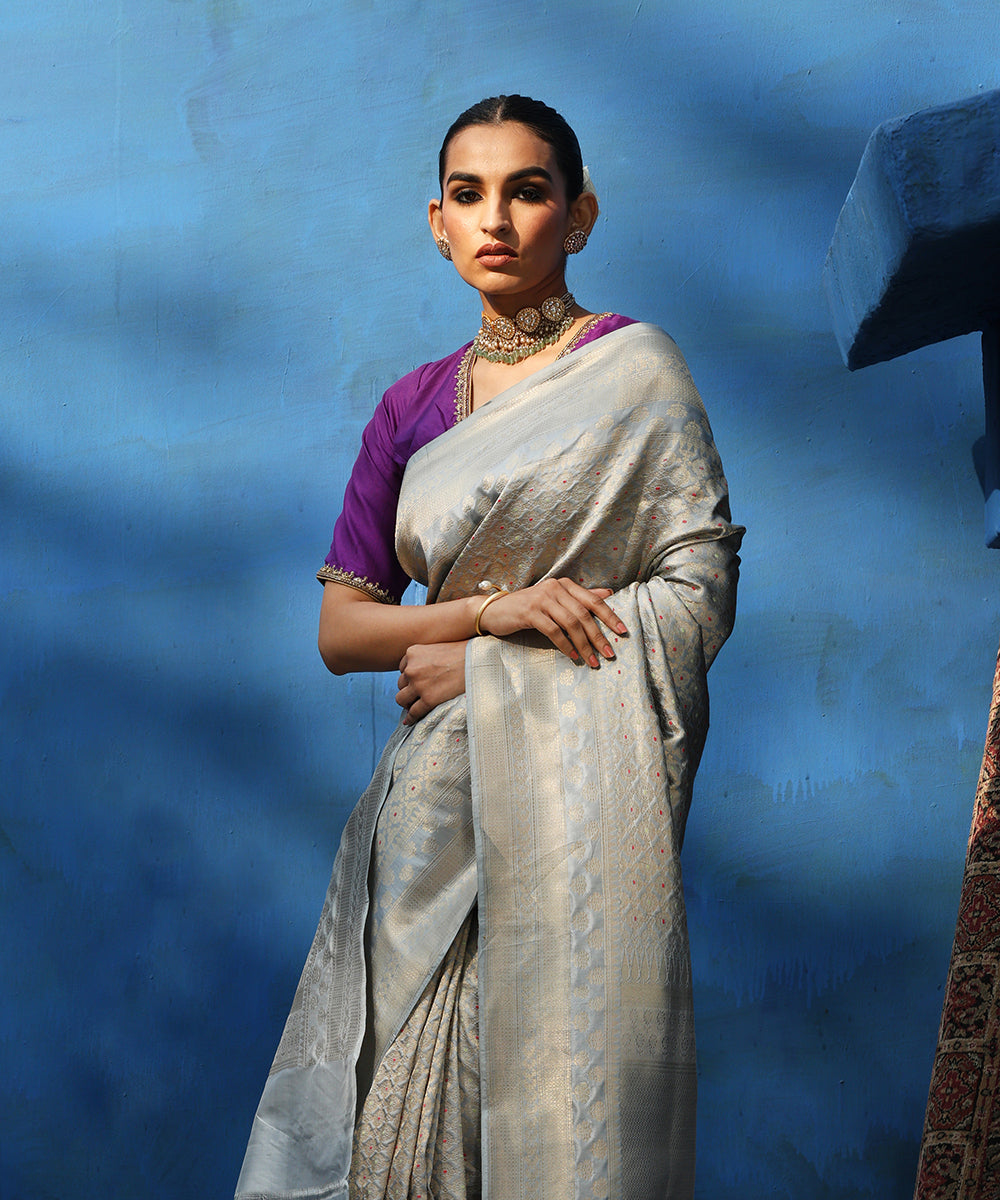 Grey_Handloom_Pure_Katan_Silk_Kimkhab_Banarasi_Saree_With_Meenakari_WeaverStory_01