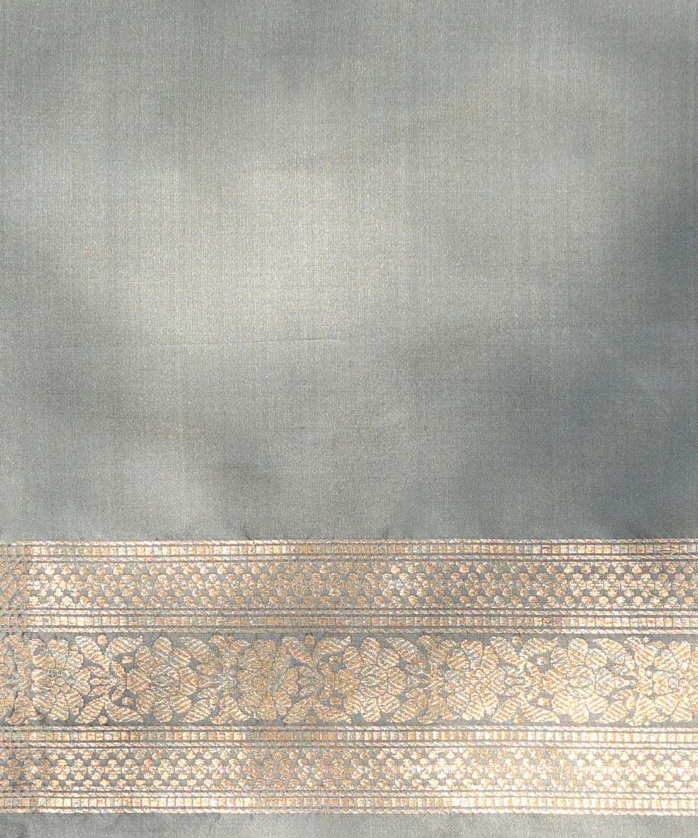 Handloom_Light_Blue_Pure_Katan_Silk_Kimkhab_Banarasi_Saree_With_Grey_Border_WeaverStory_05