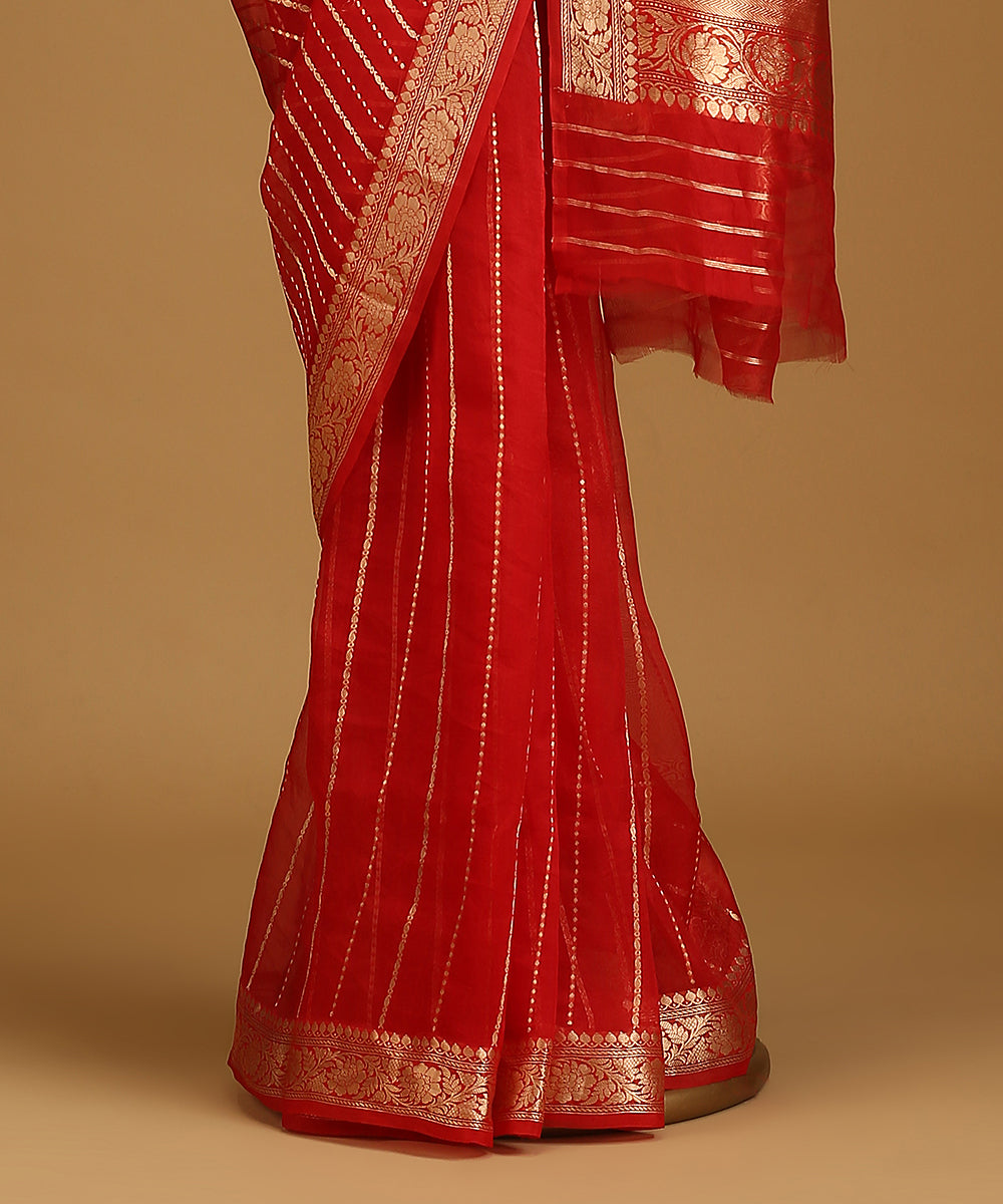Handloom_Red_Pure_Organza_Silk_Banarasi_Saree_With_Gold_Zari_Border_And_Vertical_Stripes_WeaverStory_03