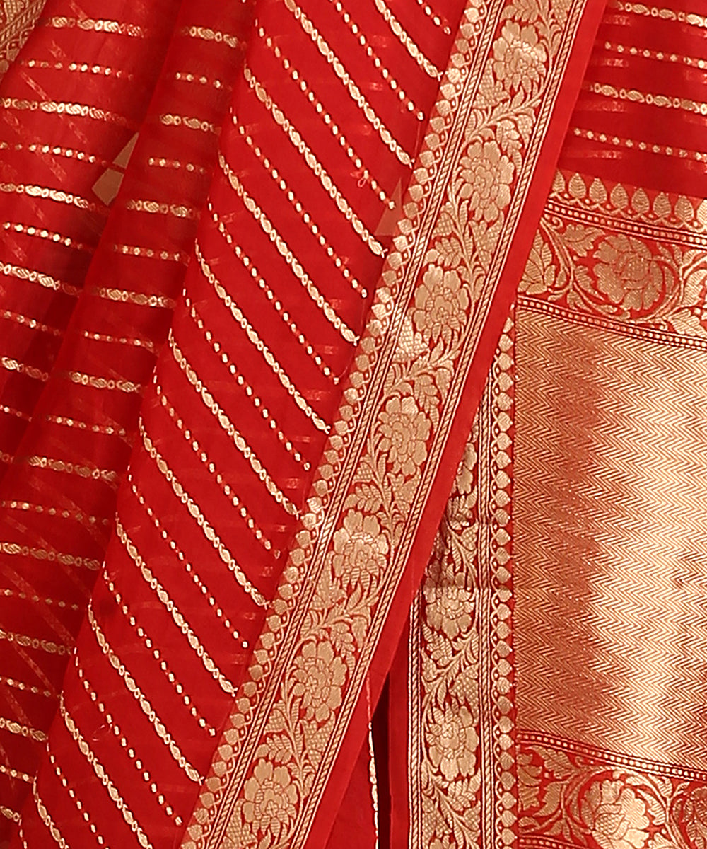 Handloom_Red_Pure_Organza_Silk_Banarasi_Saree_With_Gold_Zari_Border_And_Vertical_Stripes_WeaverStory_04