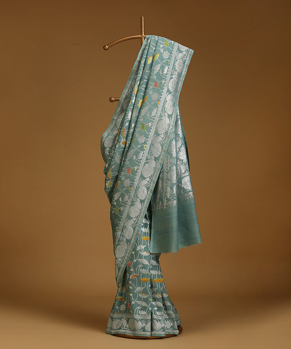 Handloom_Pastel_Green_Pure_Tusser_Georgette_Banarasi_Saree_With_All_Over_Flowers_WeaverStory_01